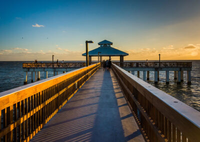Evening-light-on-the-fishing-pier-in-Fort-Myers-Beach,-Florida