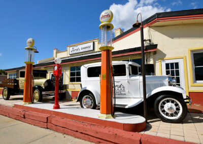 Ford's-Garage-in-Cape-Coral