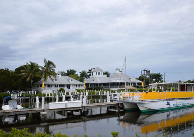 Marina-at-the-Gulf-of-Mexico,-Fort-Myers-Beach